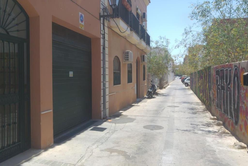 Apartamento Con Parking Gratis En El Centro De Malaga Apartment Екстериор снимка